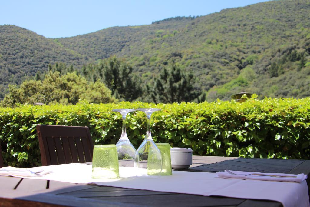 Hostal L'Ou De Reig Montseny Ngoại thất bức ảnh